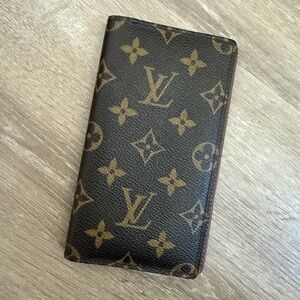 Louis Vuitton Monogram Wallet